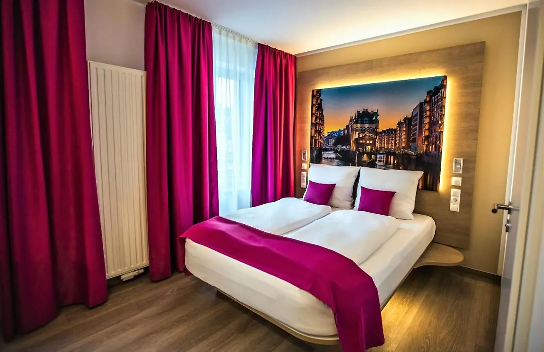 Hotel Luckys Inn-1